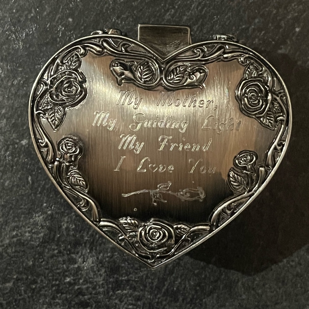 Engraved Jewellery box - Picture 2 of 8